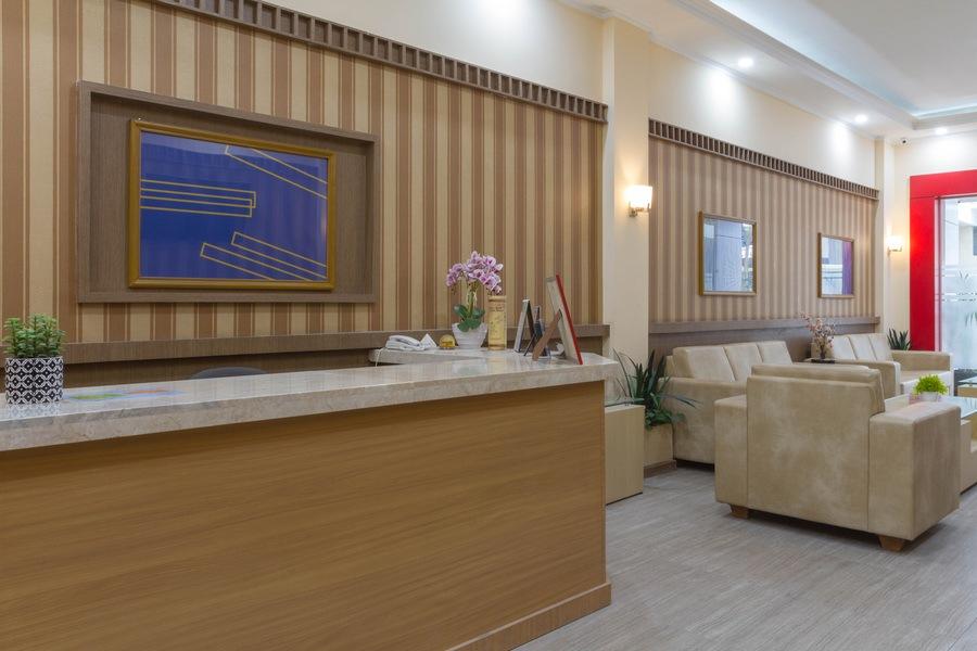 Hotel Reddoorz Near Istana Plaza 2