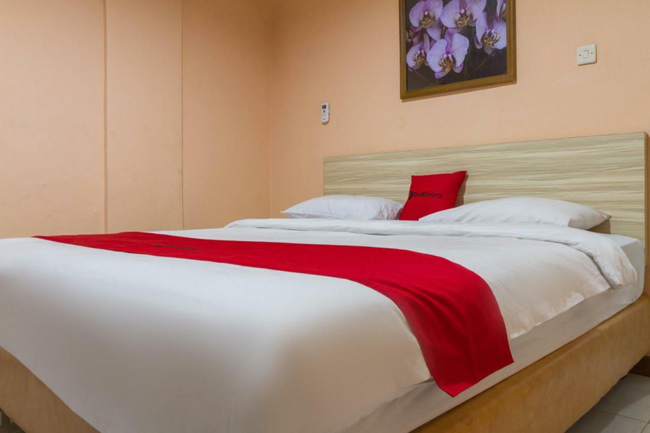 Reddoorz Near Istana Plaza 2 Bandung